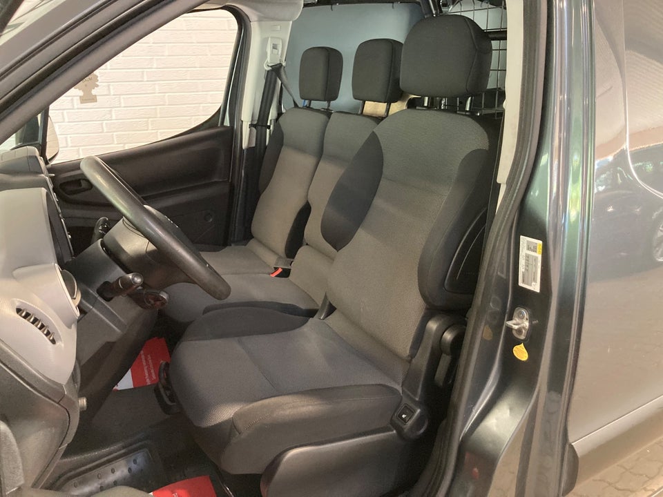 Peugeot Partner 1,6 BlueHDi 100 L1 Flex Van 5d