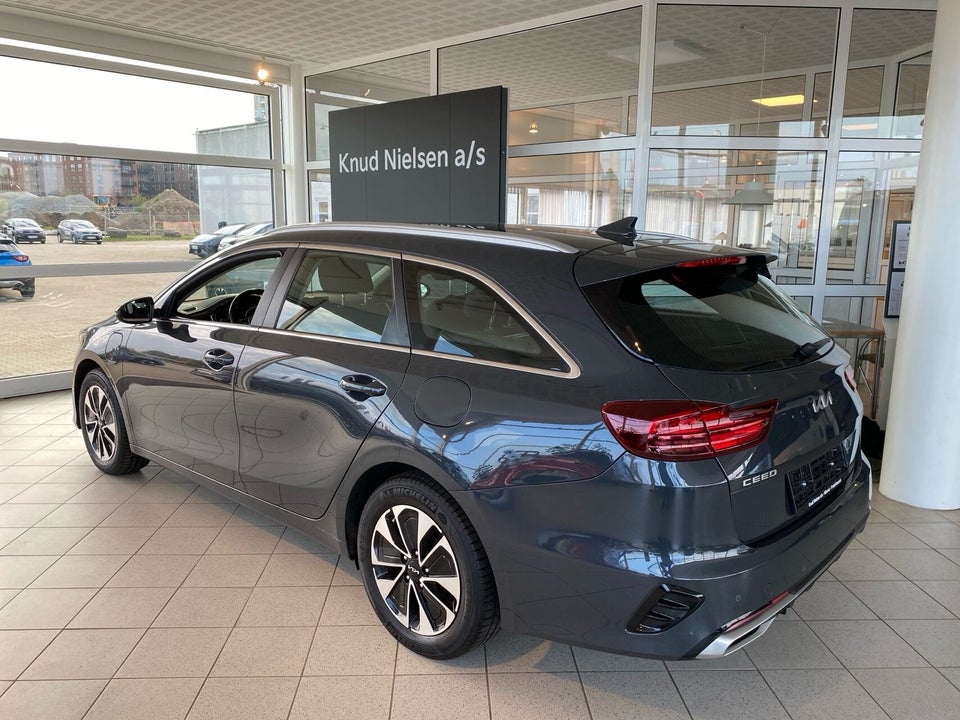 Kia Ceed 1,6 PHEV Prestige SW DCT 5d