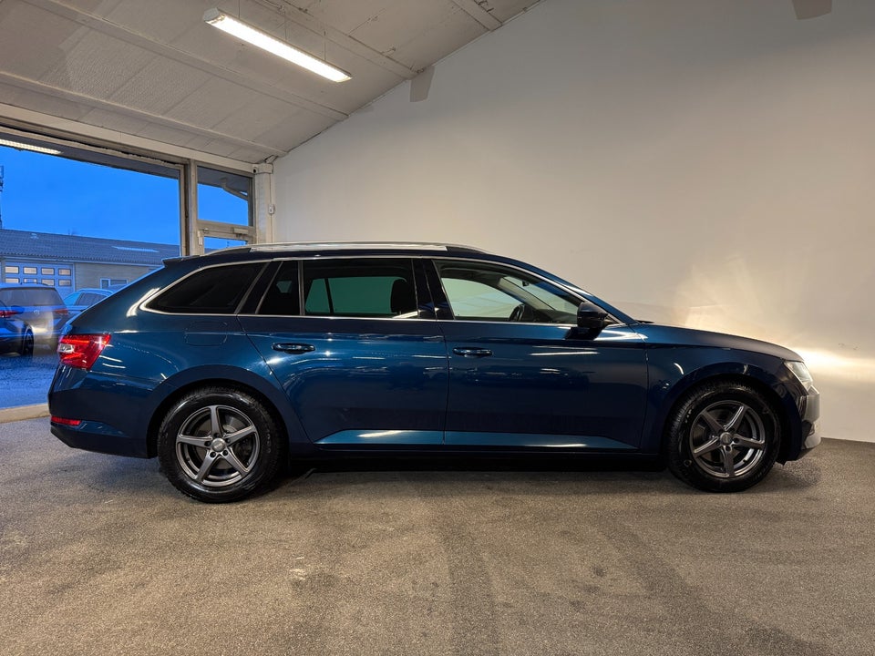 Skoda Superb 1,4 TSi 150 Active Combi 5d