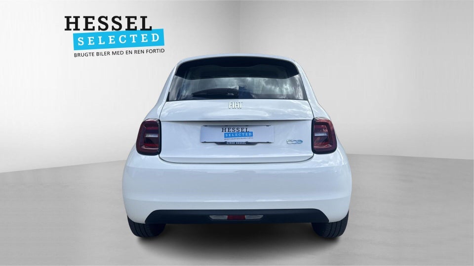 Fiat 500e 42 Icon 3d
