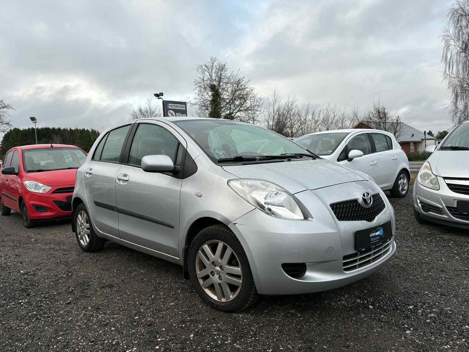 Toyota Yaris 1,4 D-4D Luna 5d