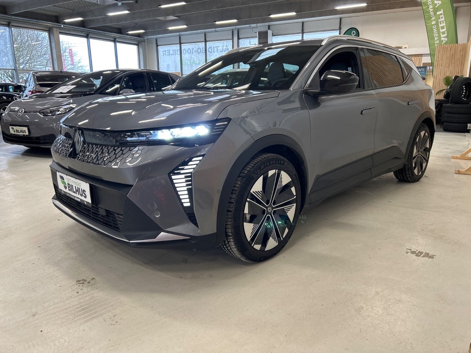 Renault Scenic E-Tech 60 Techno 5d