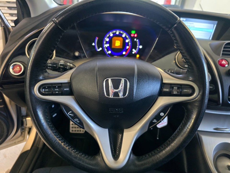 Honda Civic 1,8 Sport 5d