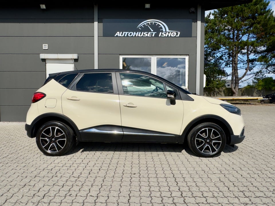 Renault Captur 0,9 TCe 90 Expression 5d