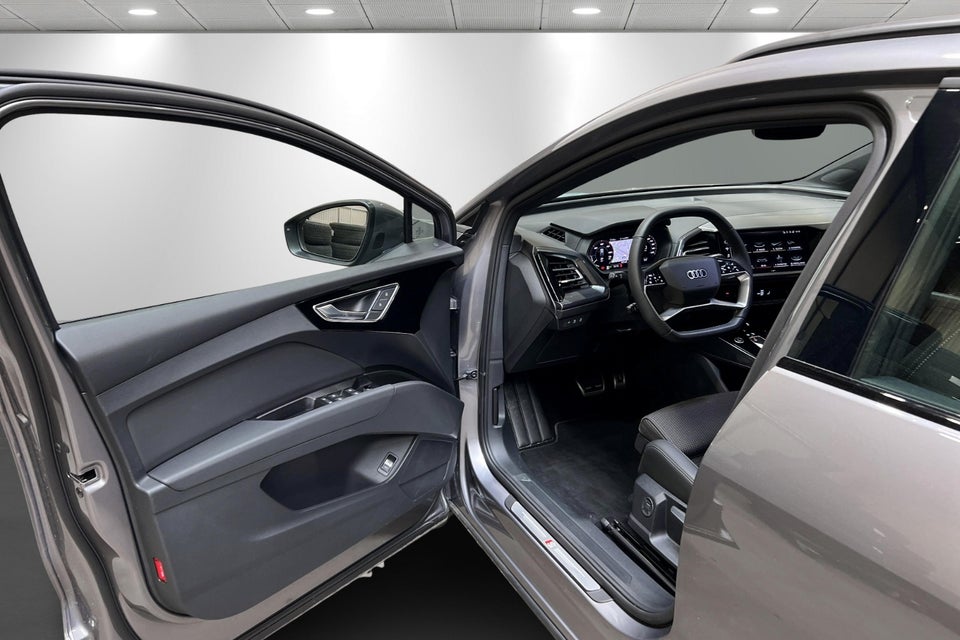 Audi Q4 e-tron 45 S-line Edition 5d