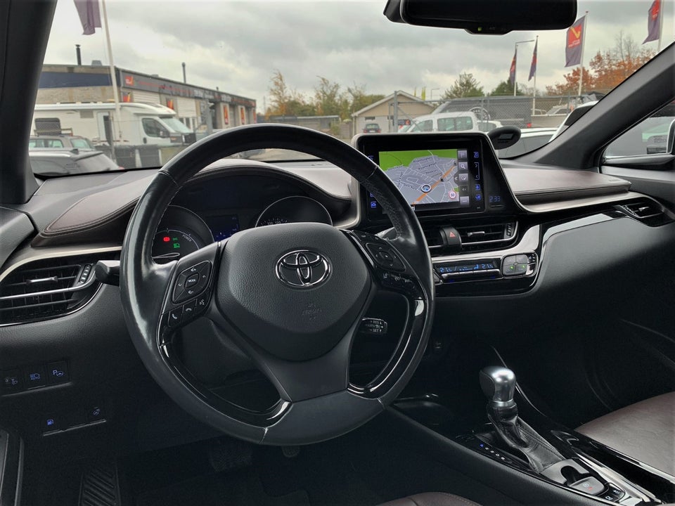 Toyota C-HR 1,8 Hybrid C-HIC CVT 5d