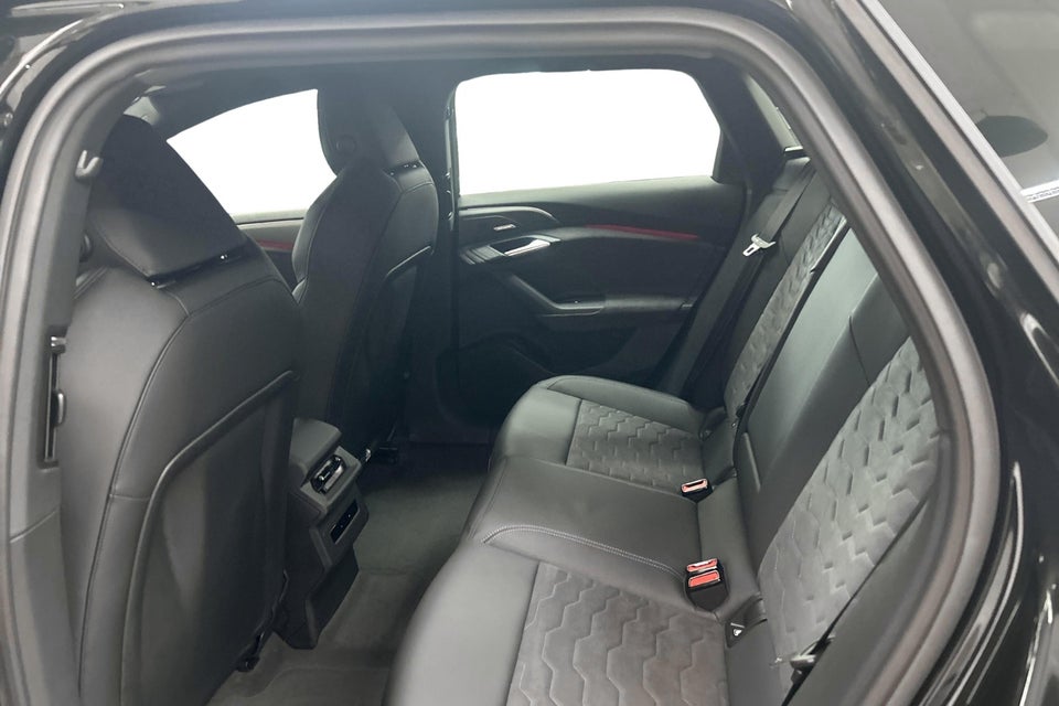 Audi A6 e-tron S-line plus performance Avant 5d