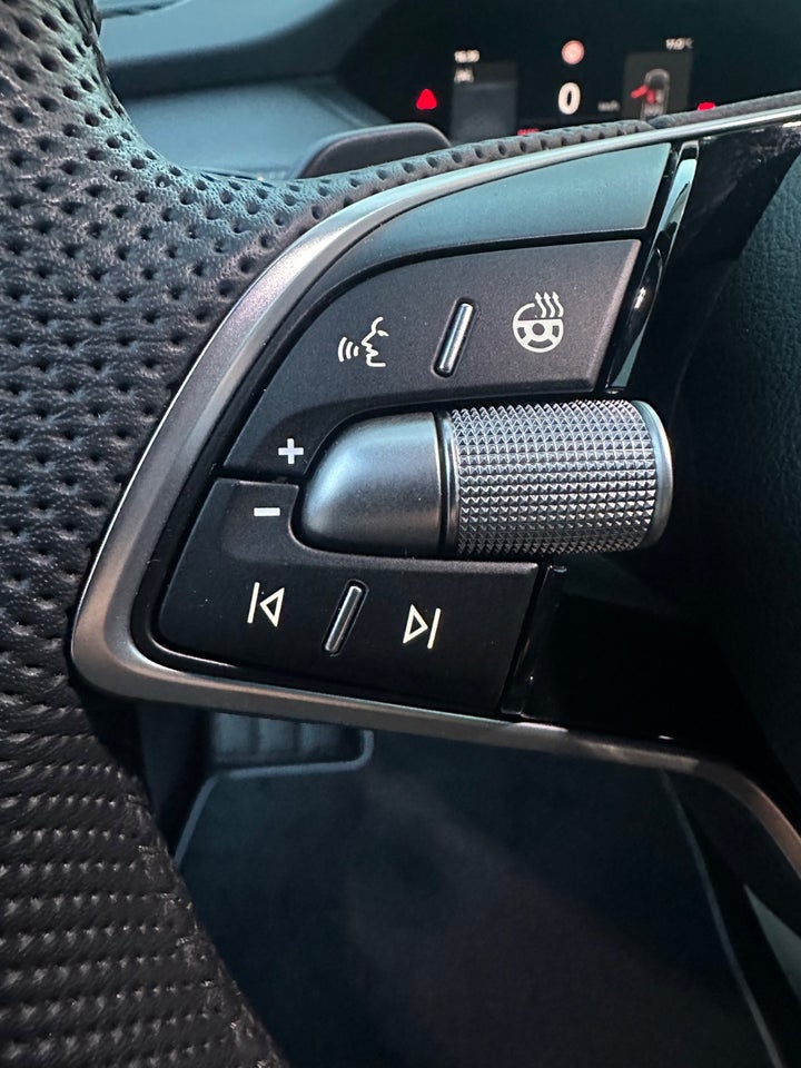 Skoda Elroq 60 iV Sportline 5d