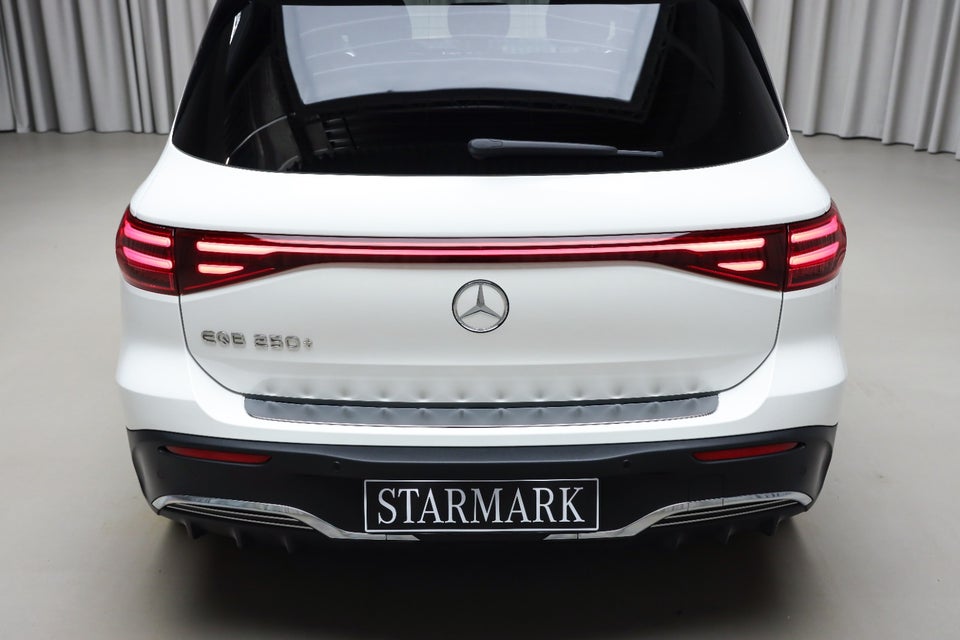 Mercedes EQB250+ AMG Advance 5d