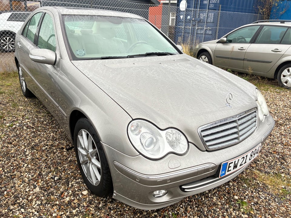 Mercedes C200 1,8 Kompressor Elegance aut. 4d