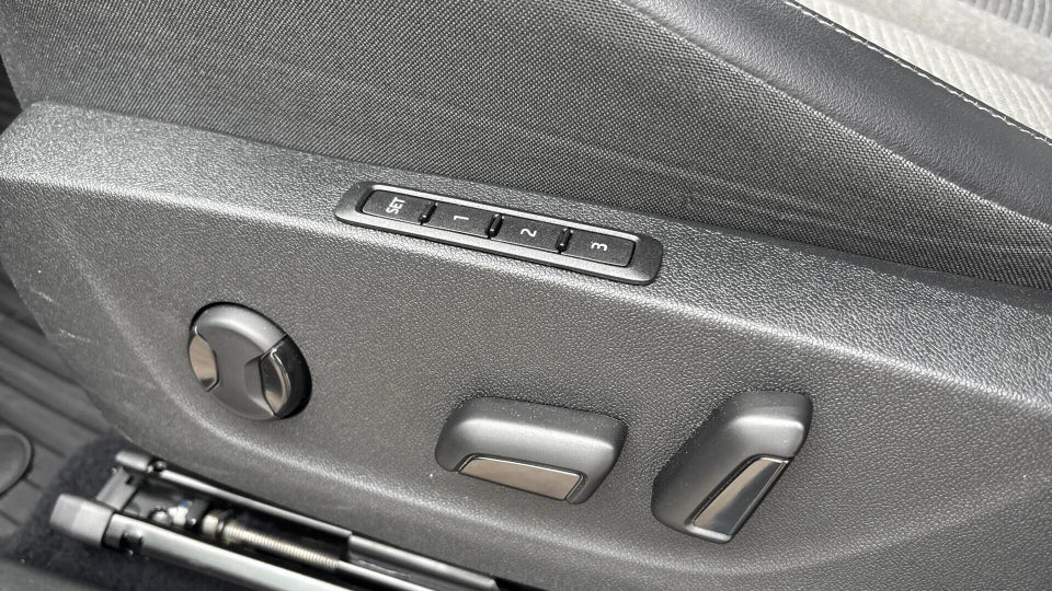 Skoda Enyaq 80 iV Premium 5d