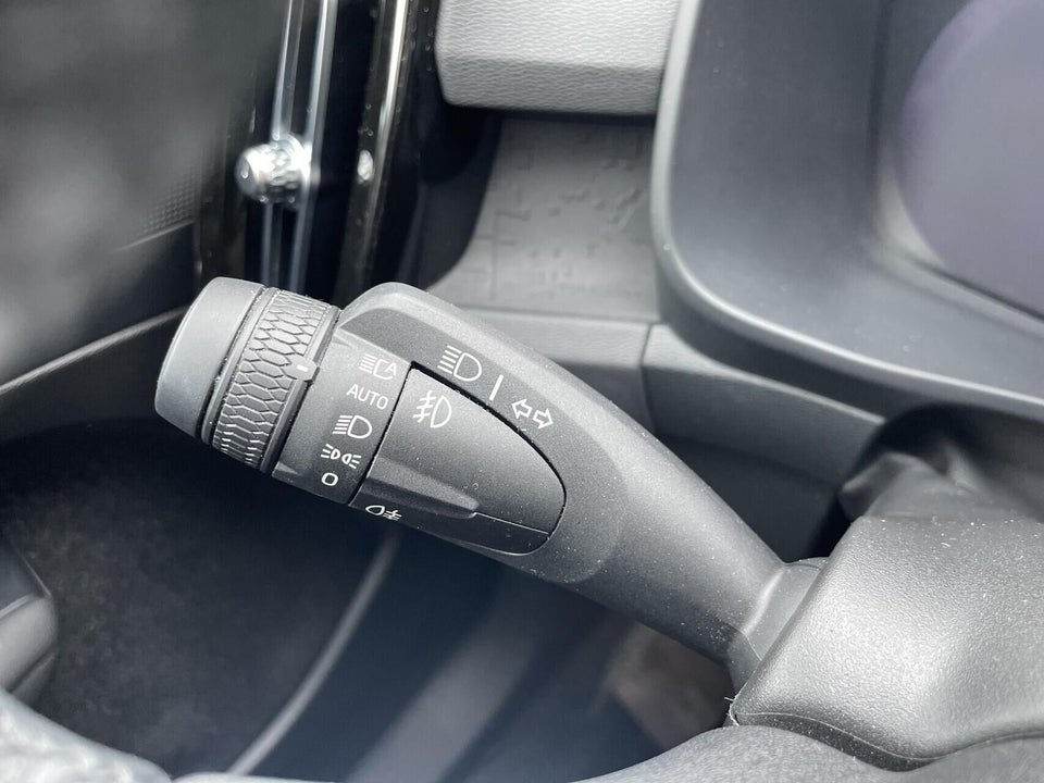 Volvo XC40 P6 ReCharge Core 5d