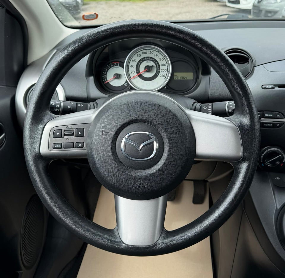 Mazda 2 1,3 Advance 5d