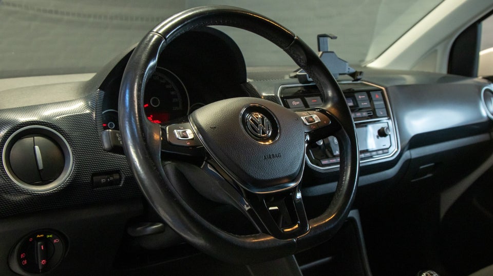 VW Up! 1,0 MPi 60 Move Up! BMT 5d