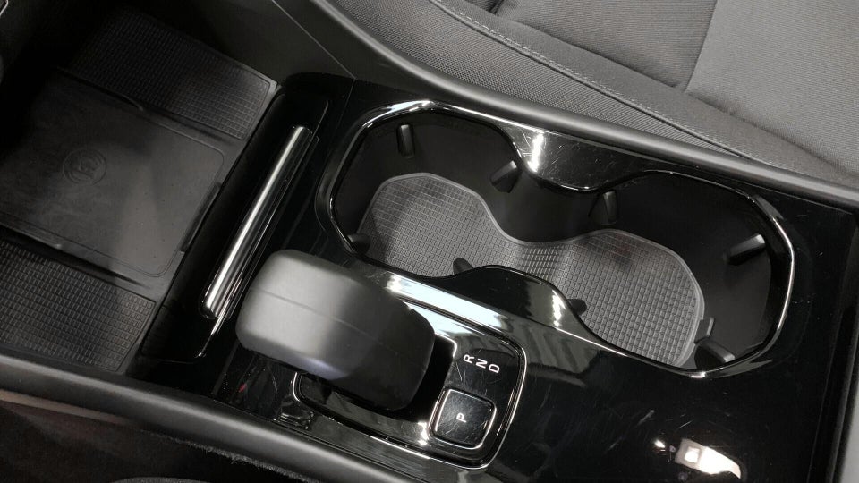 Volvo XC40 P6 ReCharge Core 5d