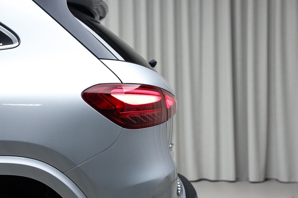 Mercedes EQA350 AMG Advance 4Matic 5d