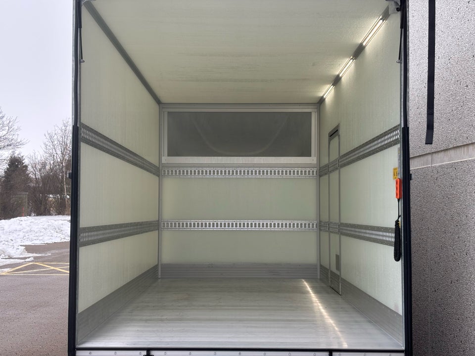 Iveco Daily 3,0 35S18 4100mm Alukasse m/lift AG8