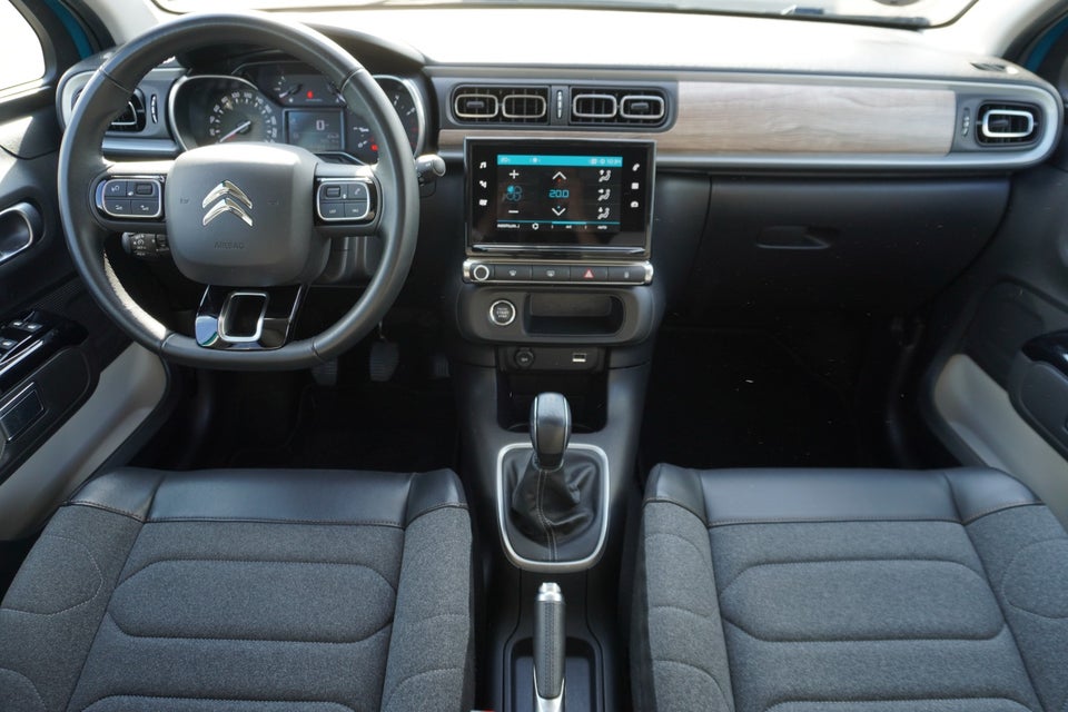 Citroën C3 1,2 PureTech 83 Shine Sport 5d