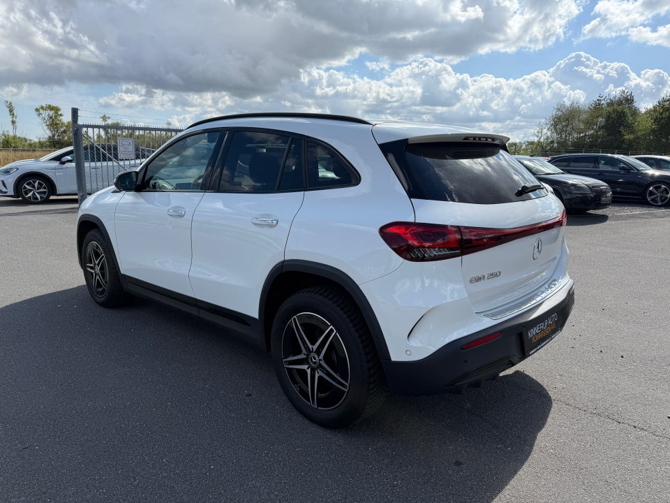 Mercedes EQA250 AMG Line 5d