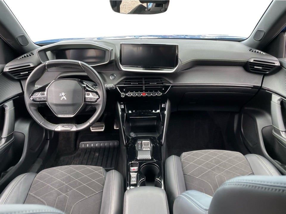 Peugeot e-2008 50 GT Premium 5d