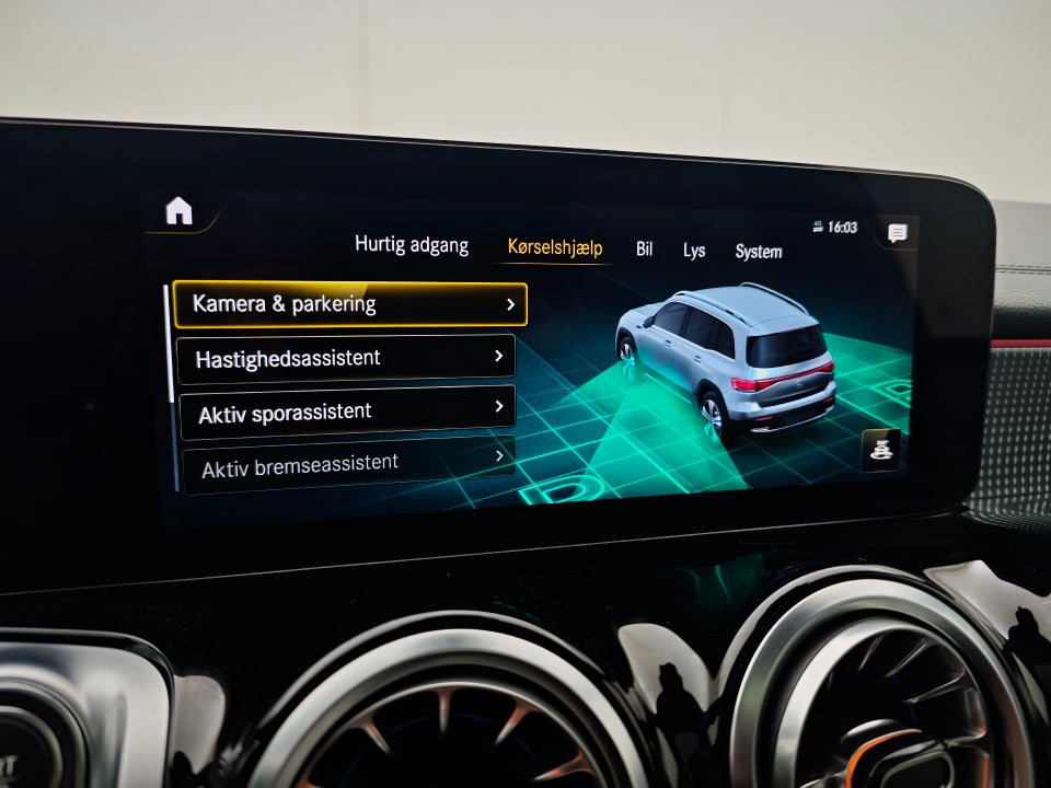 Mercedes EQB300 AMG Line 4Matic 5d