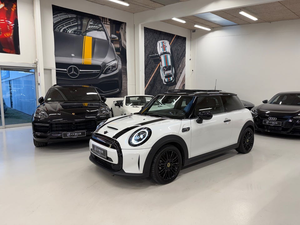 MINI Cooper SE Maximise 3d