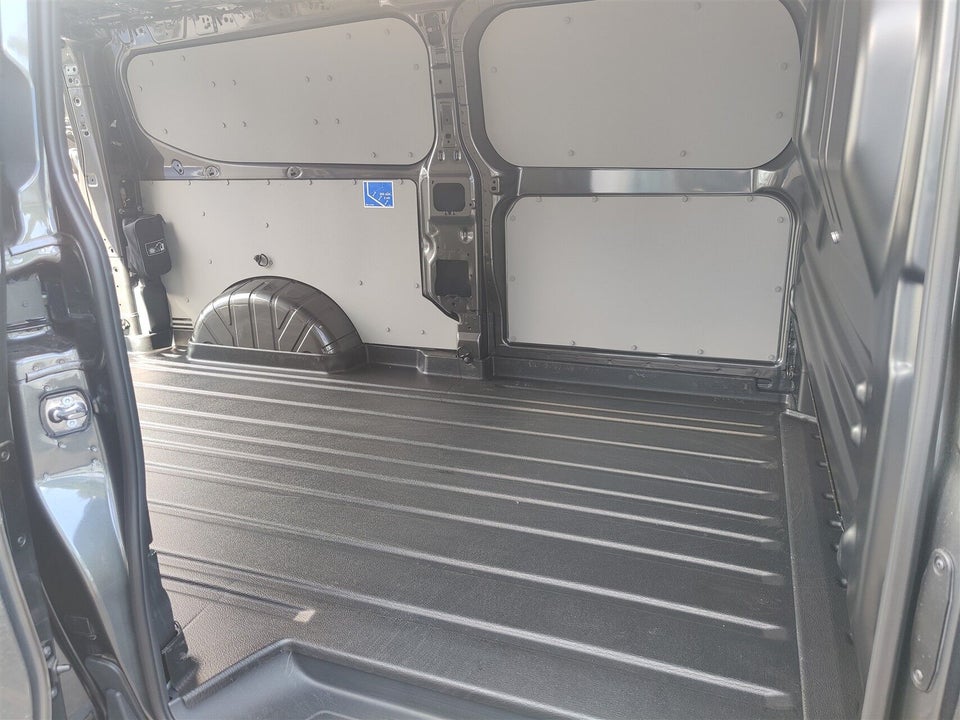 Ford E-Transit Custom 320L 64 Sport
