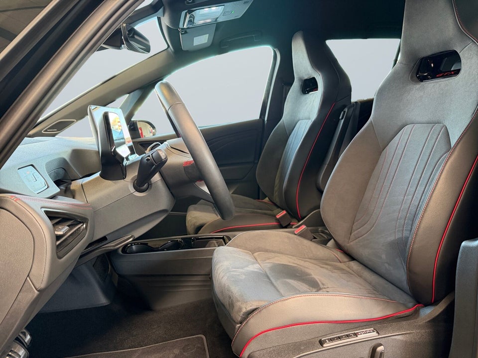 VW ID.3 79 GTX Performance 5d