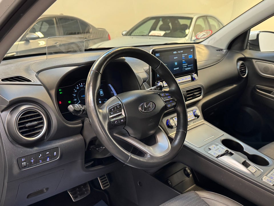 Hyundai Kona 64 EV Premium 5d