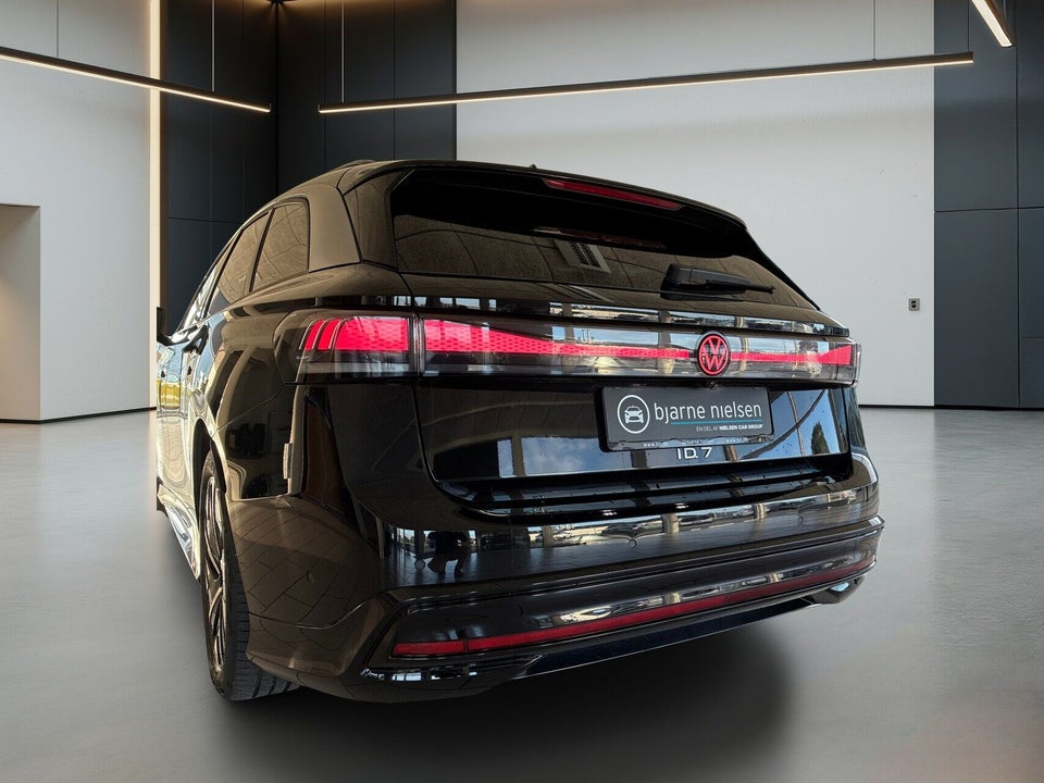VW ID.7 86 Style S Tourer 5d