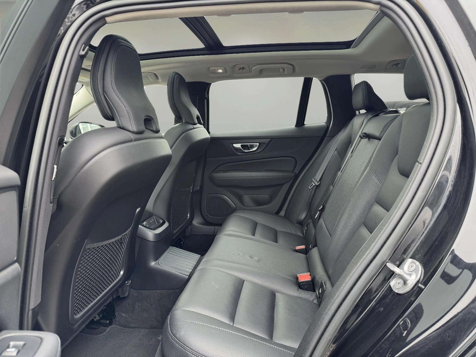 Volvo V60 2,0 T6 ReCharge Plus Bright aut. AWD 5d