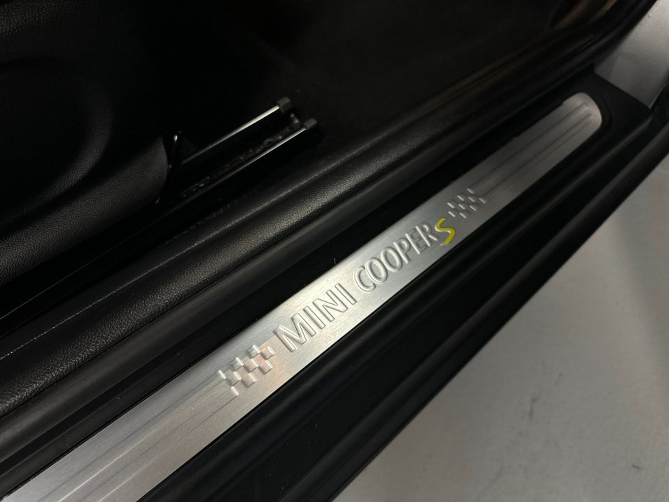 MINI Cooper SE Yours Trim 3d