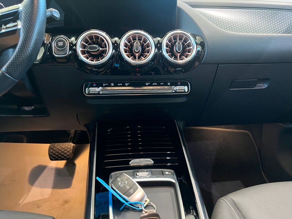 Mercedes EQA250+ Electric Art 5d