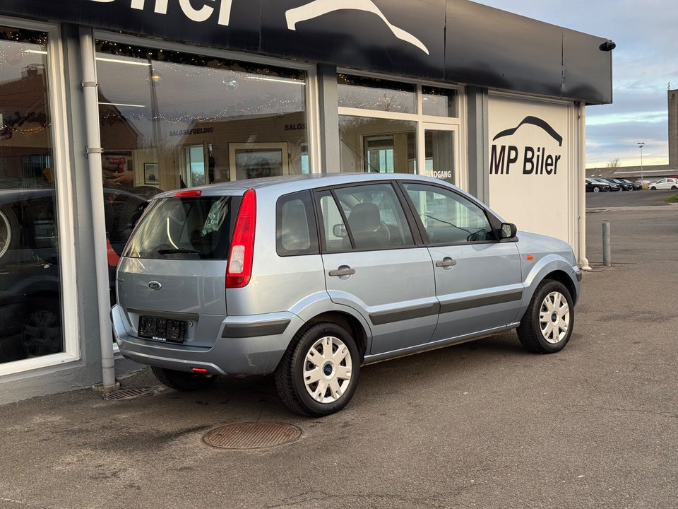 Ford Fusion 1,4  5d