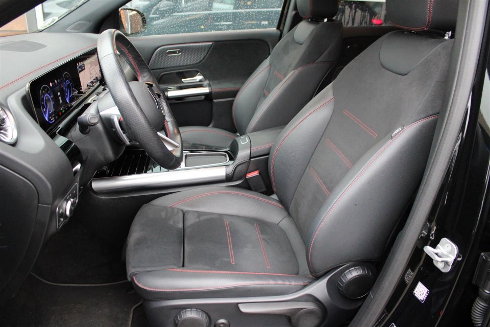 Mercedes EQA250+ AMG Advance Plus 5d