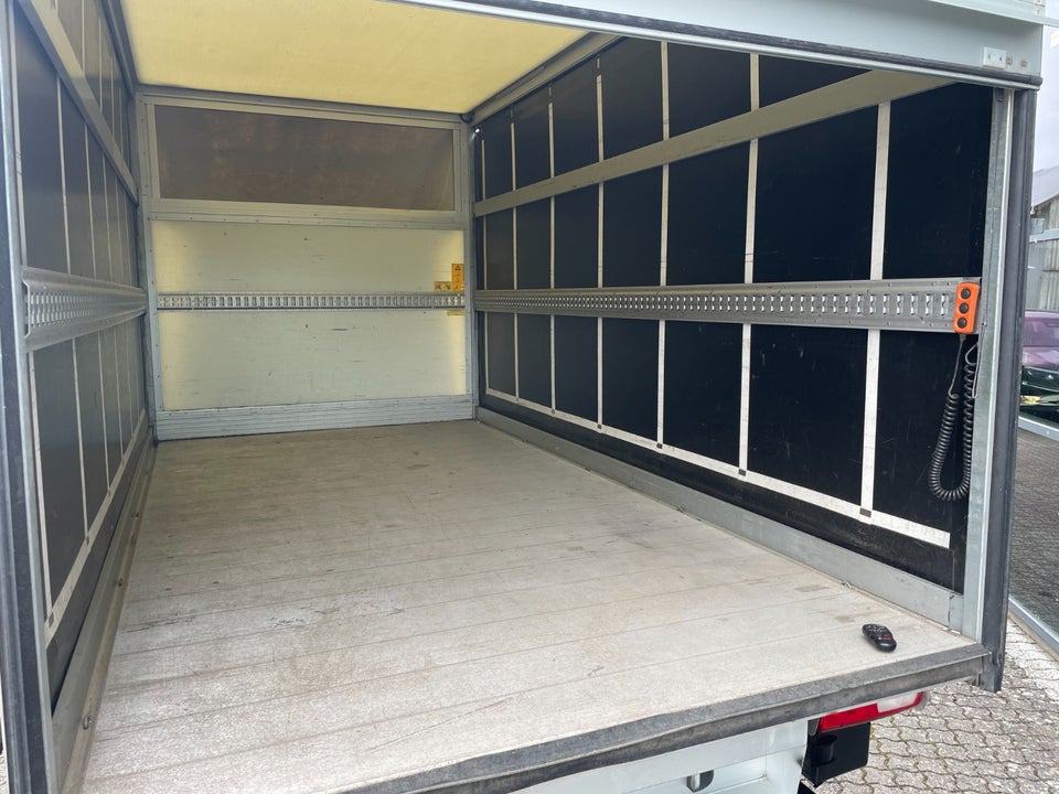 VW Crafter 35 2,0 TDi 177 Ladvogn L3 aut.