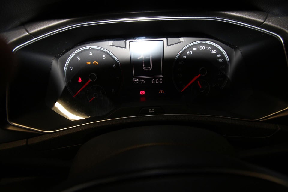 VW T-Roc 1,0 TSi 115 Style 5d