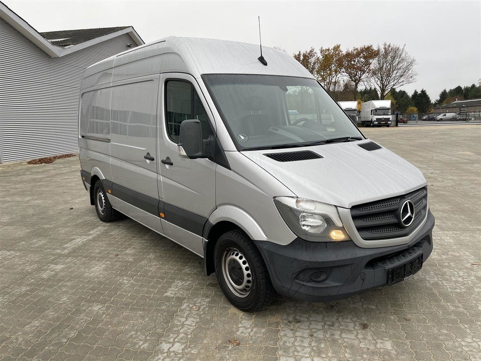 Mercedes Sprinter 316 2,2 CDi R2 Kassevogn aut. 5d