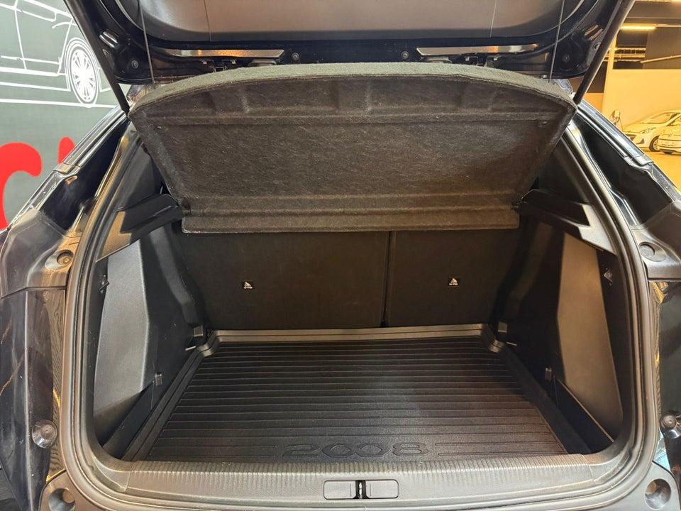 Peugeot 2008 1,2 PureTech 130 Allure Pack 5d