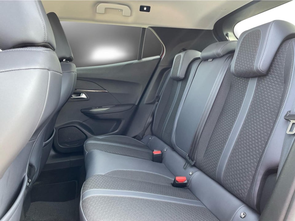 Peugeot 2008 1,2 PureTech 130 Allure Pack EAT8 5d