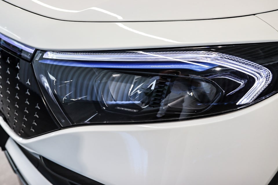 Mercedes EQB300 AMG Premium 4Matic 5d