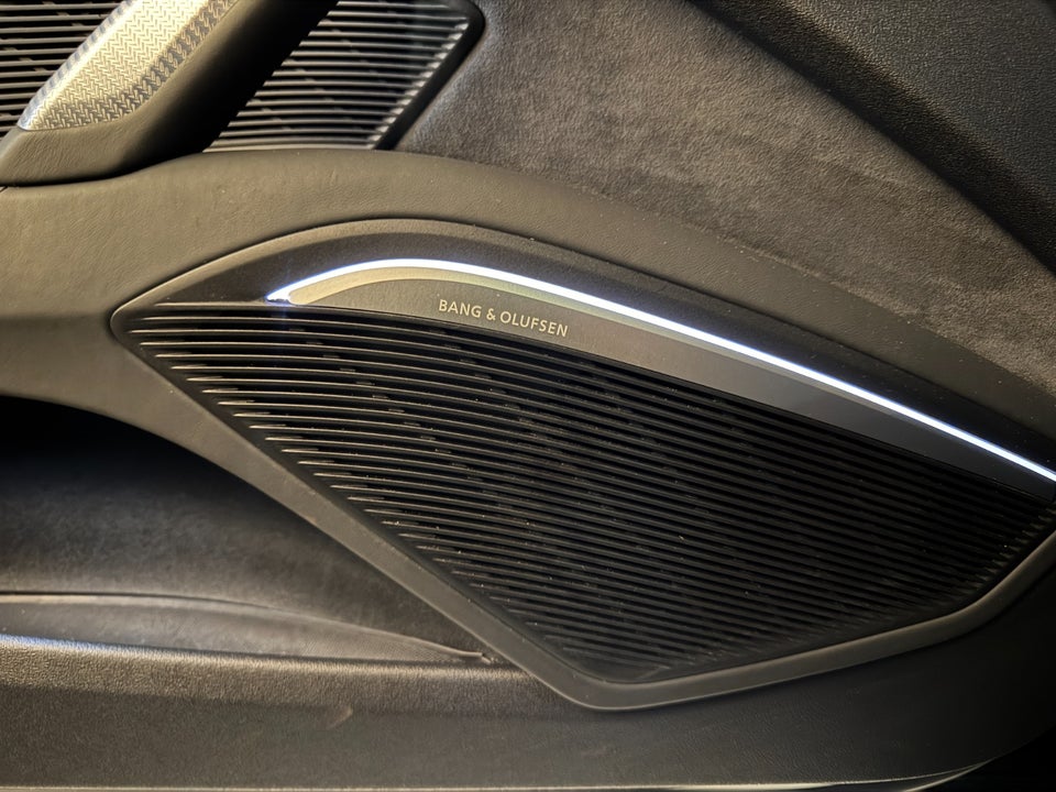 Audi TT RS 2,5 TFSi Coupé quattro S-tr. 2d