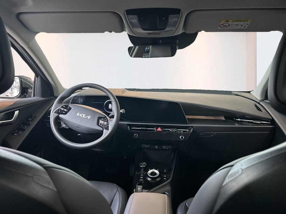 Kia Niro 64 EV Prestige 5d