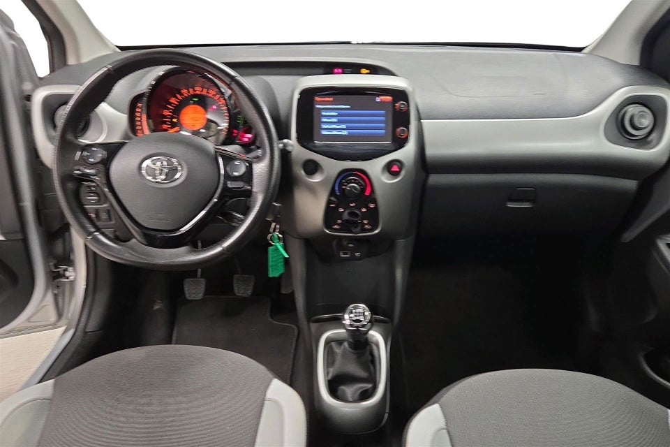 Toyota Aygo 1,0 VVT-i x-sky 5d