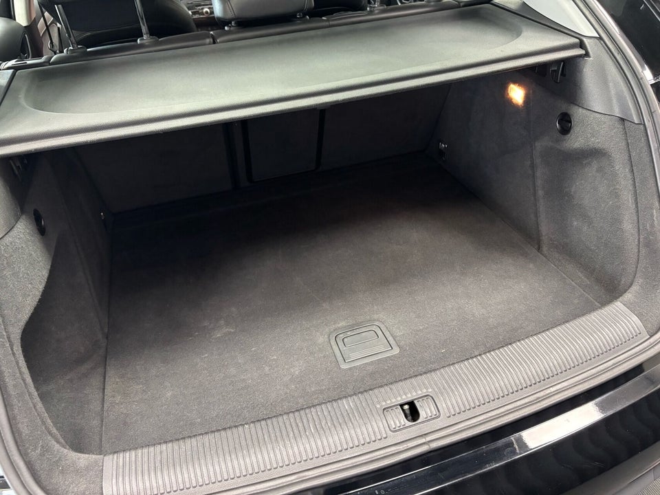 Audi Q3 2,0 TFSi 211 quattro S-tr. 5d