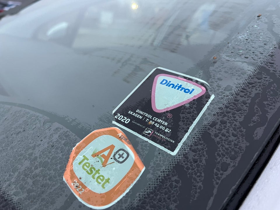 Peugeot 2008 1,2 e-VTi 82 Allure ESG 5d