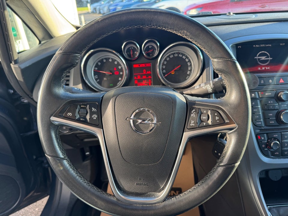 Opel Astra 1,4 T 140 Enjoy Sports Tourer 5d