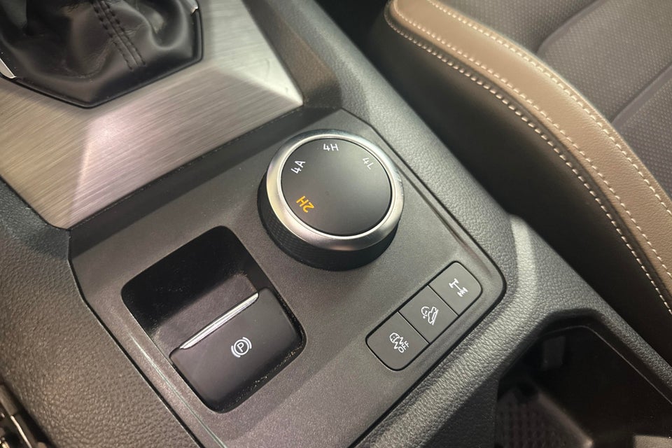 VW Amarok 3,0 TDi 240 Aventura aut. 4Motion 4d