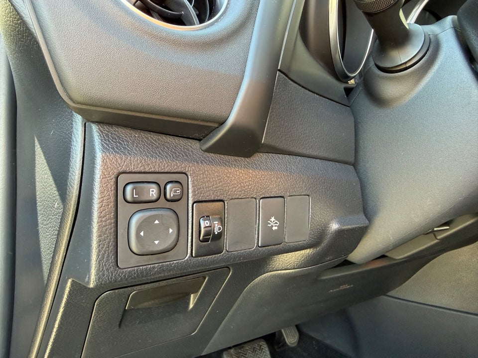 Toyota Auris 1,8 Hybrid H2 Comfort Touring Sports CVT 5d