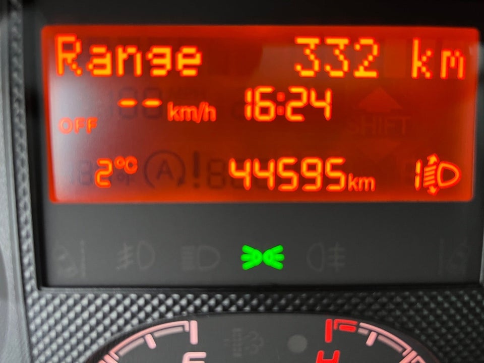 Peugeot Boxer 335 2,2 BlueHDi 165 L2 Plus Alukasse